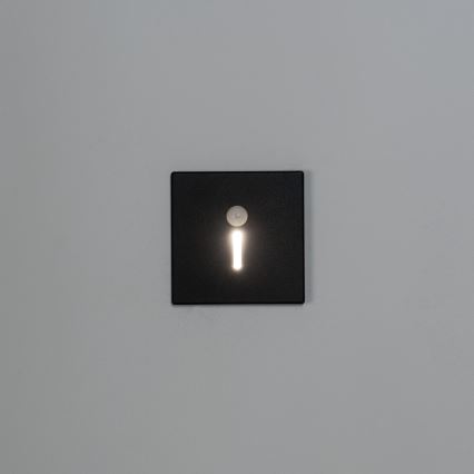 LED сходовий світильник із датчиком руху і датчиком сутінків MAGNIK LED/1,7W/230V 2700/3300/3900/4600/5700K чорний прямокутний