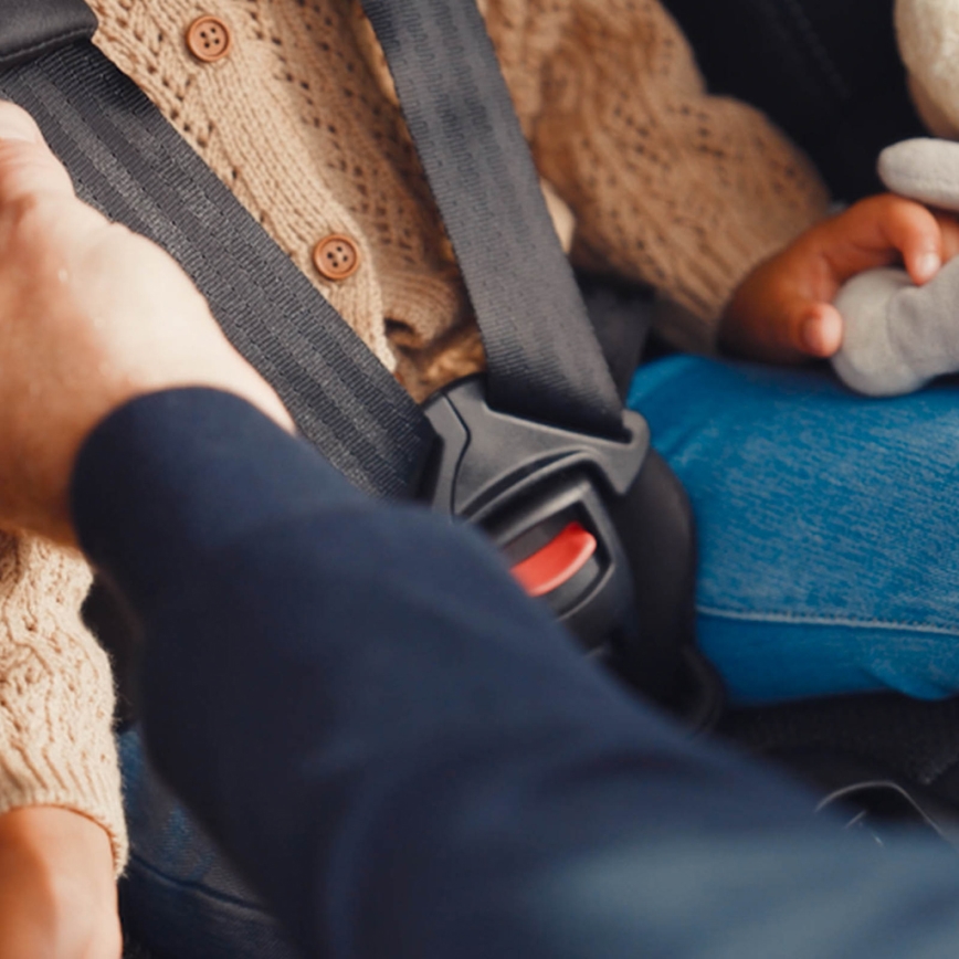 KINDERKRAFT - Автокрісло I-GUARD PRO i-Size 61-105 см бежеве