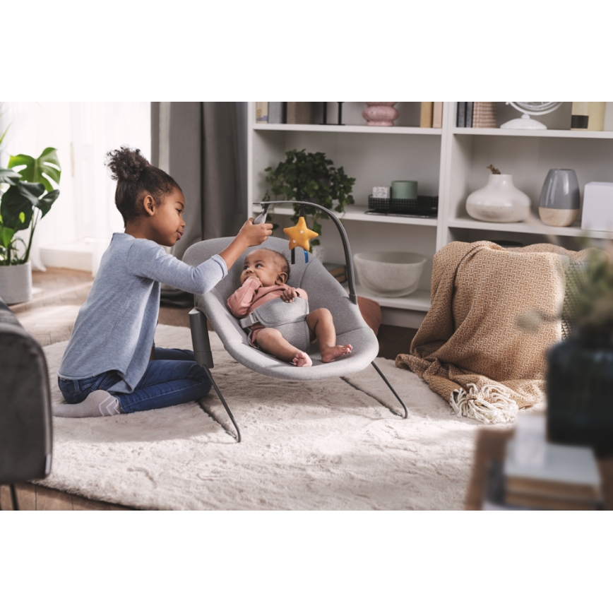 KINDERKRAFT - Детское кресло-качалка CALMEE серый