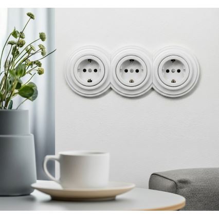 Kliklap - Потрійна ретро побутова розетка з рамкою SCHUKO 230V сніжно-біла