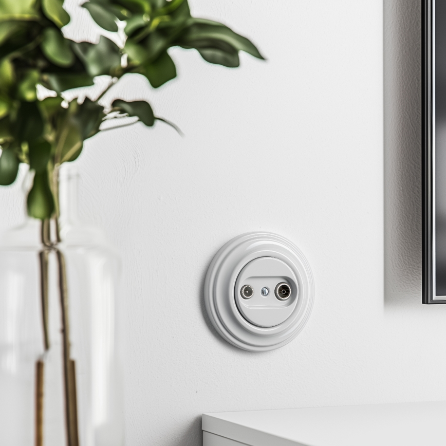 Kliklap - Ретро абонентская розетка TV+R (сквозная) со снежно-белой рамкой