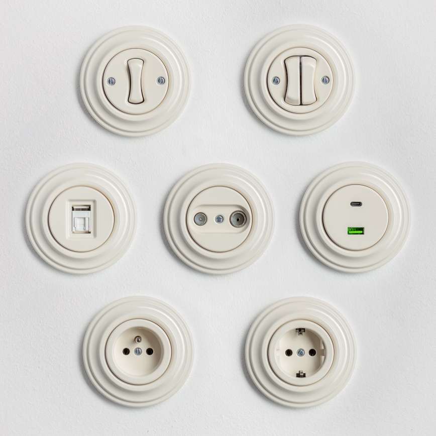 Kliklap - Ретро абонентская розетка TV+R (концевая) с рамкой, бежевая