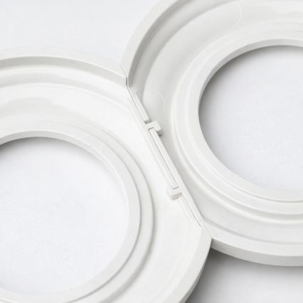 Kliklap - Ретро однополюсний вимикач №1 і розетка 230 В зі сніжно-білою рамкою