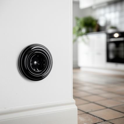 Kliklap - Ретро-розетка для дома с рамкой SCHUKO 230 В/16 А чёрная