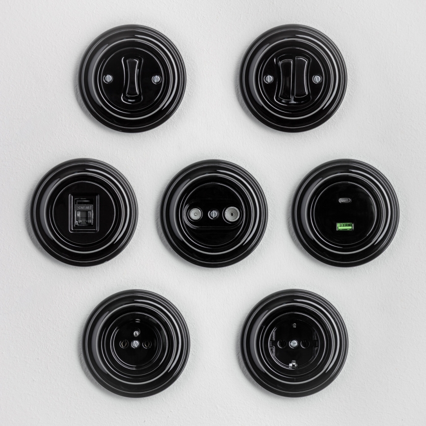 Kliklap - ретро-кнопка в рамке, чёрная