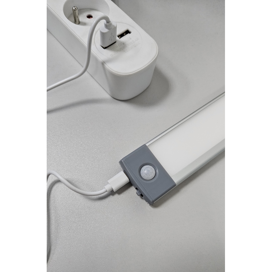 LED Акумуляторне освітлення для меблів з датчиком LED/3,5W/5V USB 800 mAh 4200K 46 см