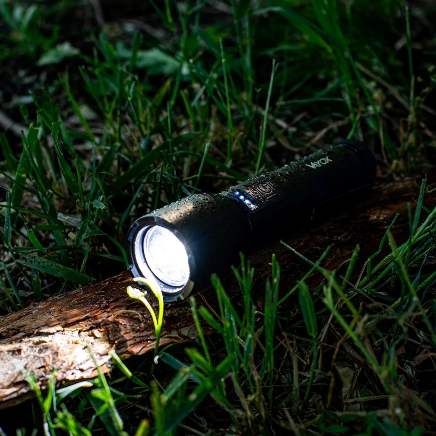 LED Акумуляторний ліхтарик з регулюванням яскравості LED/20W/5V IPX4 800 лм 2000 mAh