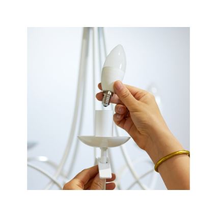 LED лампочка з регулюванням яскравості C37 E14/4,9W/230V 2700-6500K CRI 90 Wi-Fi – WiZ