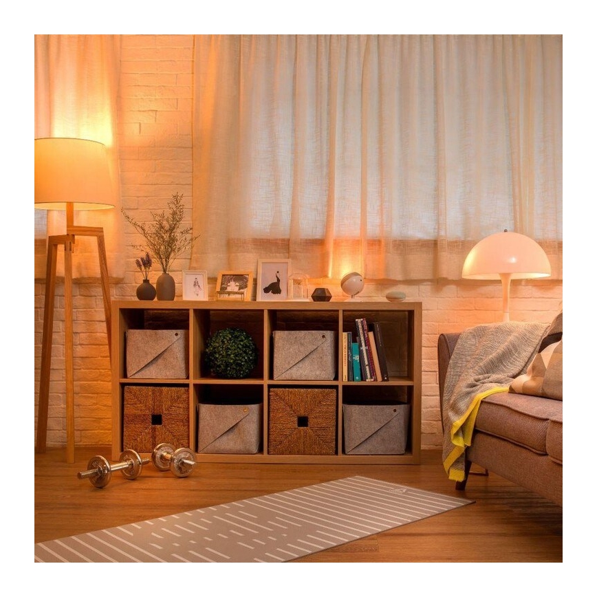 LED Лампочка з регулюванням яскравості E27/15W/230V 2700-6500K Wi-Fi - WiZ