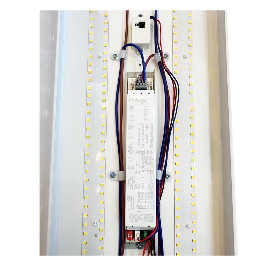 LED Люмінесцентний світильник з регулюванням яскравості LED/35W/44W/52W/60W/230V 4000K 120 см