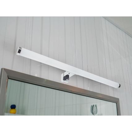 LED-підсвітка для дзеркала у ванній LED/12 Вт/230 В 59,5 см IP44 полірований хром