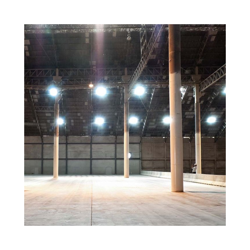 LED Промисловий світильник High Bay LED/200W/230V 4000K IP65