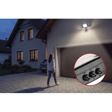 LED-прожектор с датчиками движения и сумерек TAMBO EVO LED/30W/230V 4000K IP44 черный