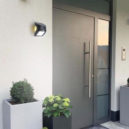 Солнечный настенный светодиодный светильник с датчиком, 3 Вт/3,7 В, 3000/4000 К, 1200 мА·ч, IP54, черный