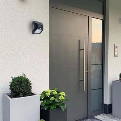 Солнечный настенный светодиодный светильник с датчиком, 3 Вт/3,7 В, 3000/4000 К, 1200 мА·ч, IP54, черный