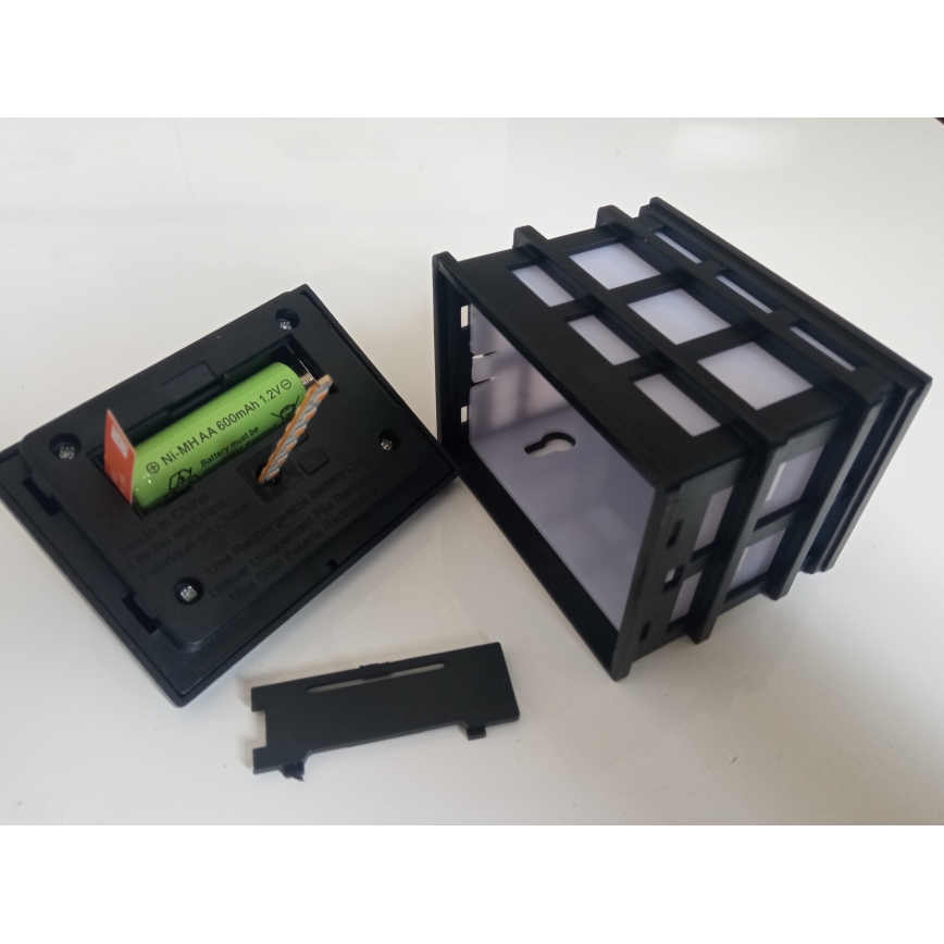 LED сонячний настінний світильник із датчиком сутінків LED/1,2V 600 mAh IP44