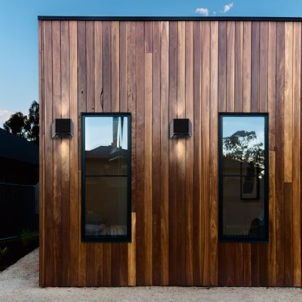 Світильник настінний сонячний LED WINGS LED/2W/1200 mAh 3,7V 3000K IP54 чорний