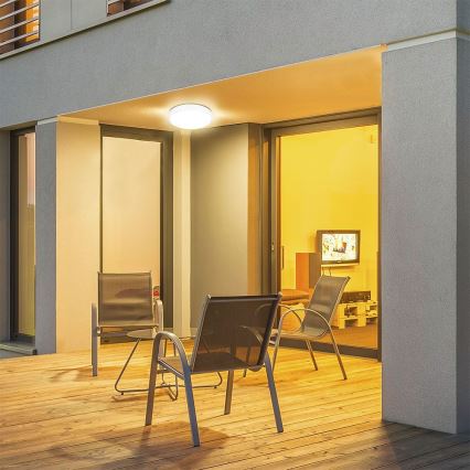 Світильник для ванної кімнати на стелю з LED, сенсором LED/18Вт/230В 4000К IP44 діам. 22,5 см білий