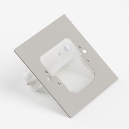 LED-світильник для сходів з датчиком руху та датчиком сутінків LED/1,5W/230V 3000/4000/6500K чорний