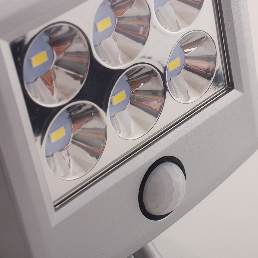 LED Світильник на сонячній батареї з датчиком LED/3xAA IP44