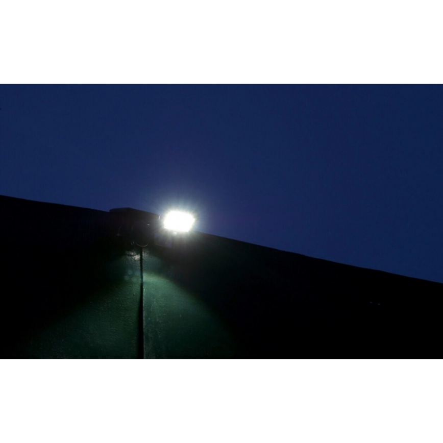 LED Світильник на сонячній батареї з датчиком LED/3xAA IP44
