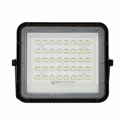LED Вуличний з регулюванням яскравості прожектор на сонячній батареї LED/6W/3,2V IP65 4000K 5000 mAh чорний + пульт дистанційного керування