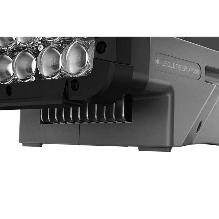Ledlenser XP30R - диммируемый перезаряжаемый светодиодный фонарь LED/5000 mAh IP54 32000 lm 16 h серый
