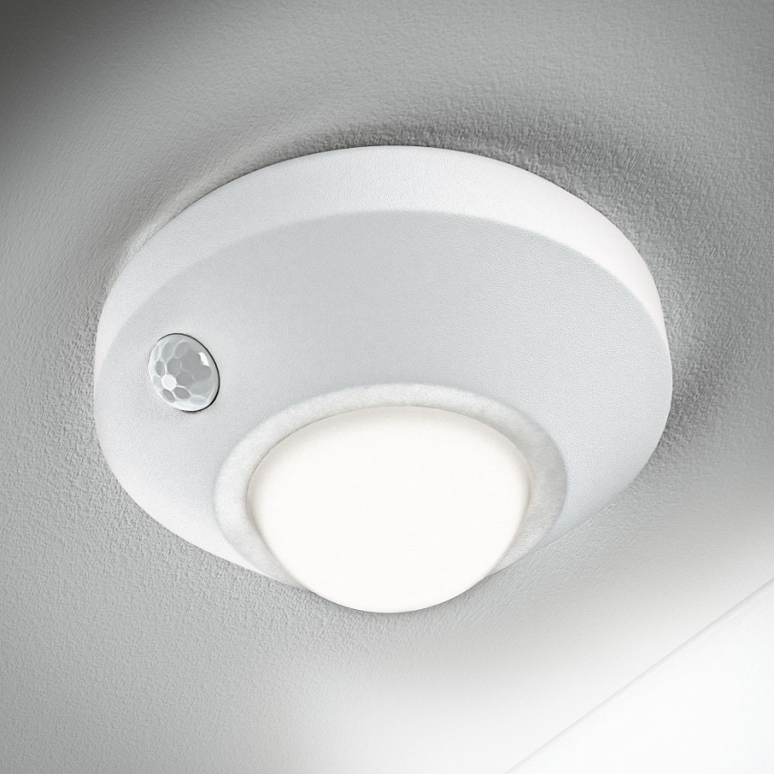 Ledvance - Навігаційний LED світильник з датчиком NIGHTLUX LED/1,7W/3xAA 4000K