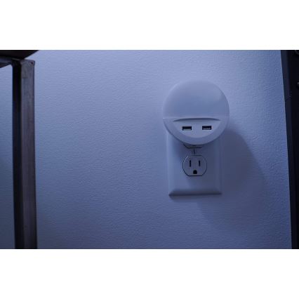 Ledvance - Светодиодный ночник в розетку с датчиком LUNETTA 2xUSB LED/13W/230V