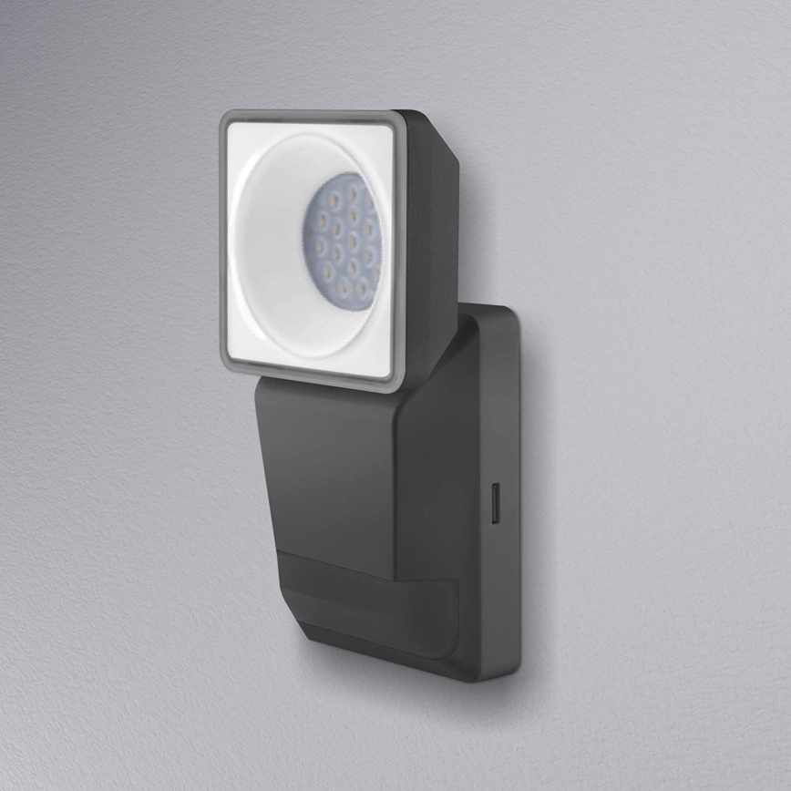 Ledvance - Светодиодный уличный настенный светильник с датчиком  SPOT LED/8W/230V IP55 черный