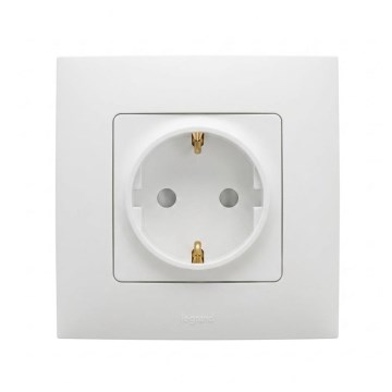 Legrand - Домашняя розетка SCHUKO с рамкой NILOE 250 В белая