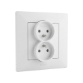 Legrand - Двойная бытовая розетка с рамкой NILOE STEP 250V белая