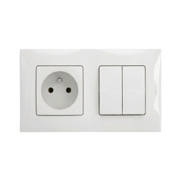 Legrand - Двойной последовательный выключатель № 5 и бытовая розетка с рамкой NILOE 250V белая