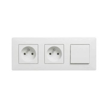 Legrand - Подвійна побутова розетка та однополюсний вимикач № 1 з рамкою NILOE STEP 250V біла