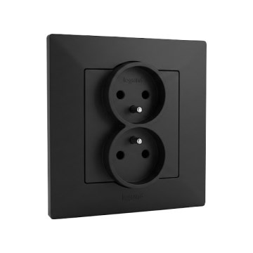 Legrand - Подвійна побутова розетка з рамкою NILOE STEP 250V чорна