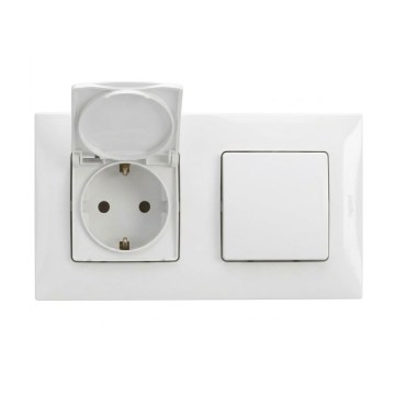 Legrand - зовнішня побутова розетка та однополюсний вимикач № 1 з рамкою NILOE, 250V, IP44, білий