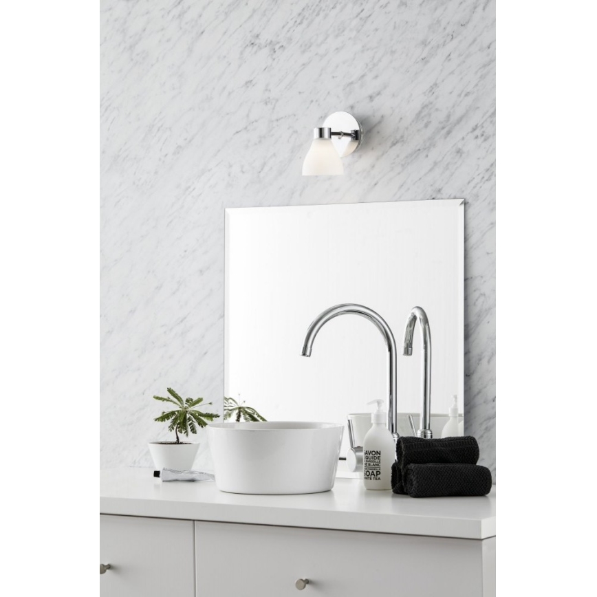Markslöjd 106367 - Настінний світильник для ванної кімнати CASSIS 1xG9/18W/230V IP44