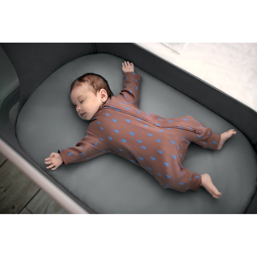 Maxi-Cosi - Дорожнє ліжечко IORA AIR чорний