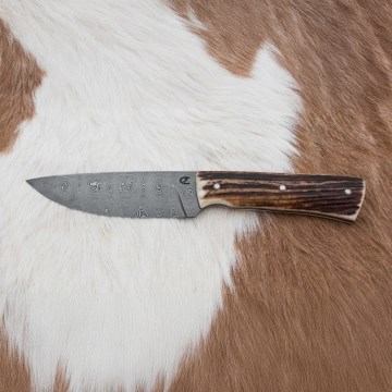 Мисливський ніж з дамаської сталі 11 см оленячий ріг