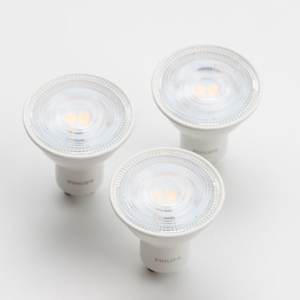 НАБІР 3x Світлодіодна лампочка Philips GU10/4,7W/230V 2700K