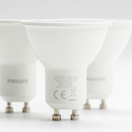 НАБІР 3x Світлодіодна лампочка Philips GU10/4,7W/230V 2700K