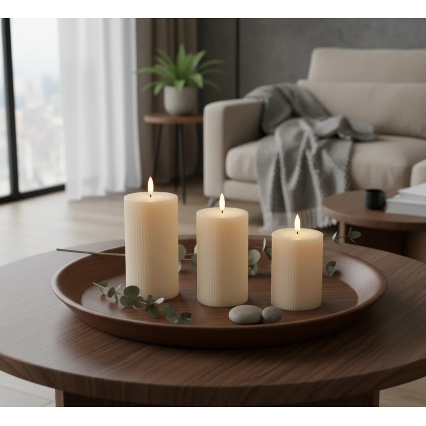 Набор из 3 кремовых LED-свечей BRILLO (LED/3xAAA) с пультом дистанционного управления