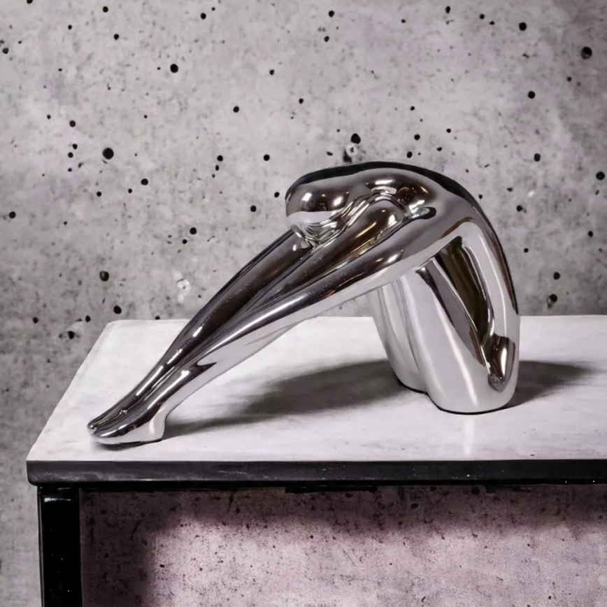 Настільна прикраса 31x21x17 см смола/глянцевий хром