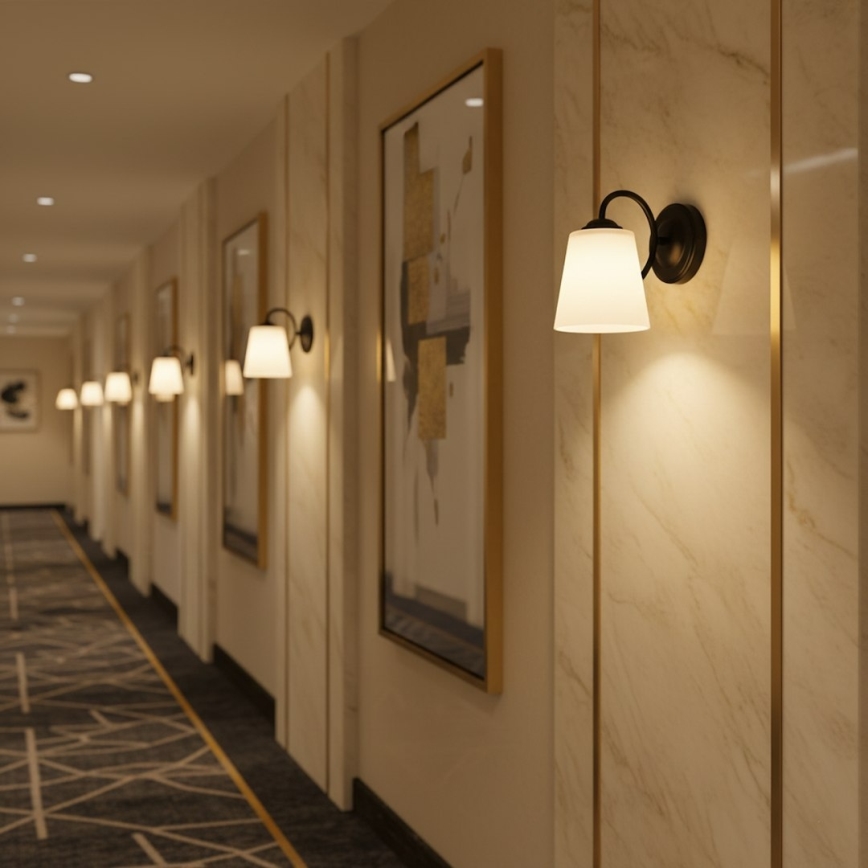 Настінна лампа PAFOS 1xE27/15W/230V чорна