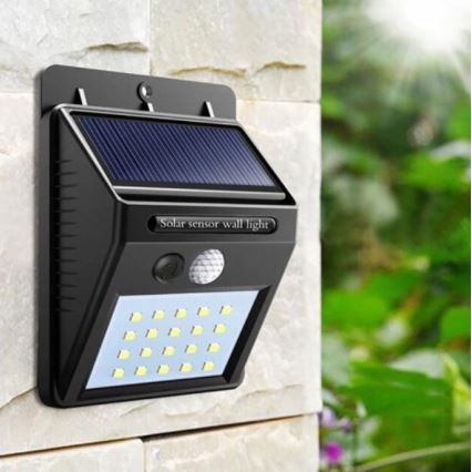Настінний LED світильник на сонячній батареї з датчиком LED/0,55W/3,7V IP65