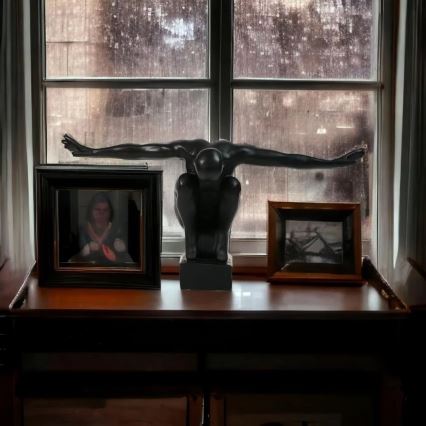 Настольная декорация 25x41x20 см, смола/чёрная