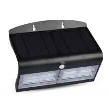 Настінний LED світильник на сонячній батареї з датчиком LED/7W/3,7V 4000K IP65 чорний