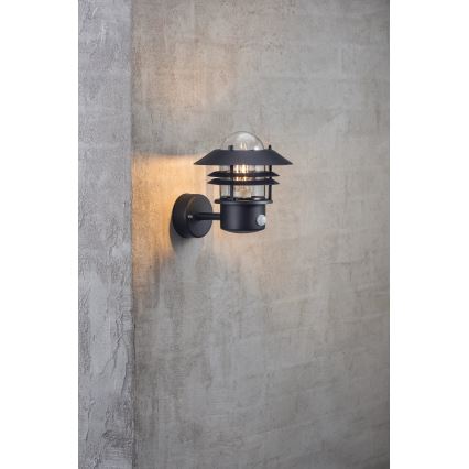 Nordlux - Вуличний настінний світильник з датчиком BLOKHUS 1xE27/60W/230V IP54
