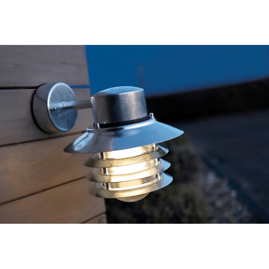 Nordlux - Зовнішній настінний світильник VEJERS 1xE27/60W/230V IP54 сріблястий