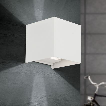 Вуличний світлодіодний настінний світильник CUBE 2xLED/3W/230V IP54 білий
